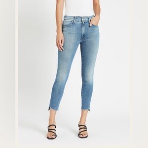 Mother denim The Stunner Zip Ankle Fray in camp expert (color)